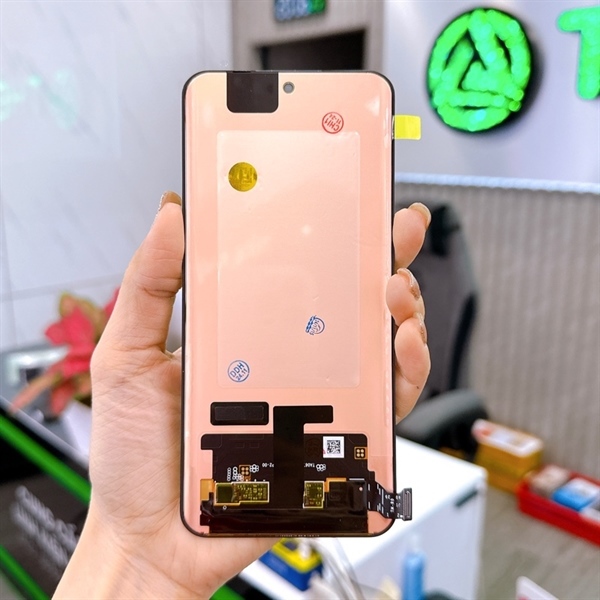 Màn hình Oppo reno 12 5g