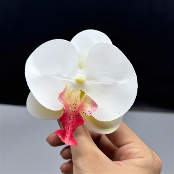 Hoa lan cài tóc cô dâu vải mềm có sẵn kẹp cài tone màu trắng 9cm SP22266917