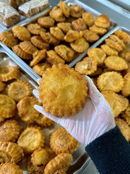 Bánh Áp Chao Thịt Vịt Lạng Sơn