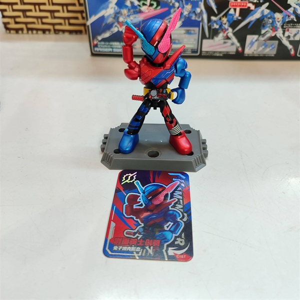 Mua bán (NO BOX) BLOKEES KAMEN RIDER BUILD STARLIGHT V2
