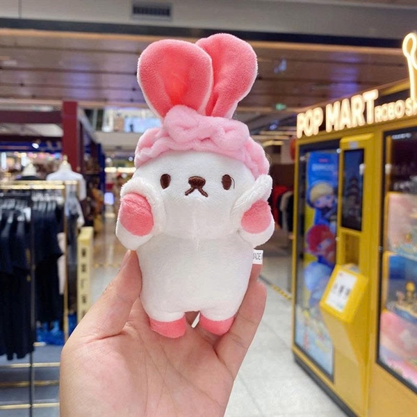 Móc Khoá, Móc Treo Balo Gấu Bông Thỏ Trắng Rửa Mặt