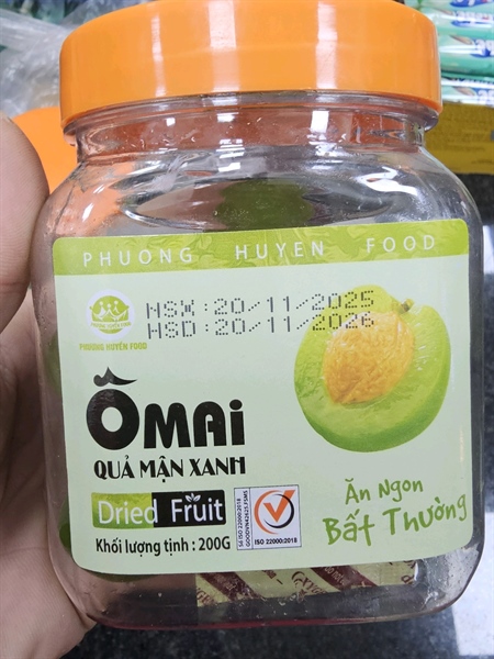 Ô mai quả mận xanh