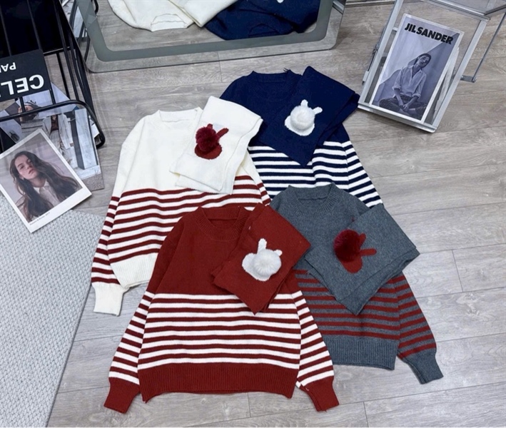 Áo len kẻ khăn thỏ