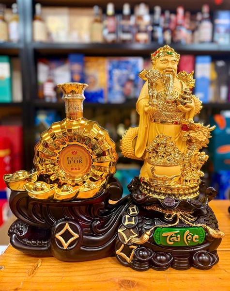 Rượu Brandy XO tượng ông Thần tài