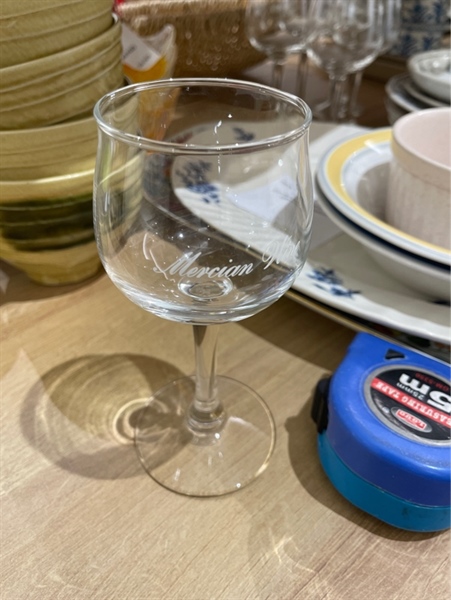 Ly thuỷ tinh Mercian wine size 5x14cm