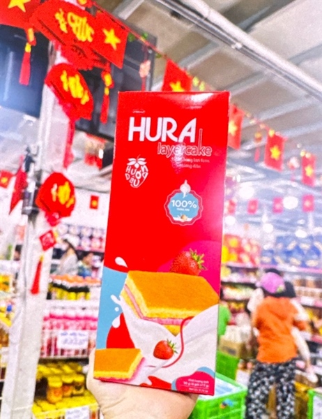 Hộp bánh Hura Layercake 90g ( Dâu )