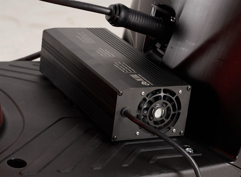 Sạc nhanh 1.800W QuantumS (bán lẻ)