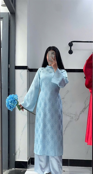 Áo dài xanh cổ tròn