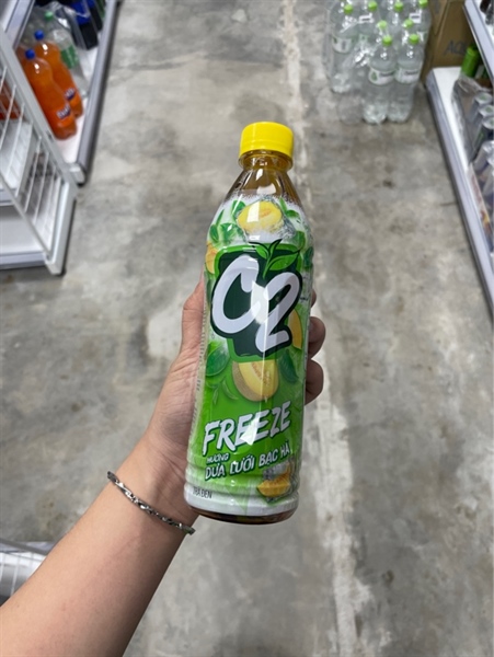 C2 Trà Đen Hương Dưa Lưới Bạc Hà 455Ml