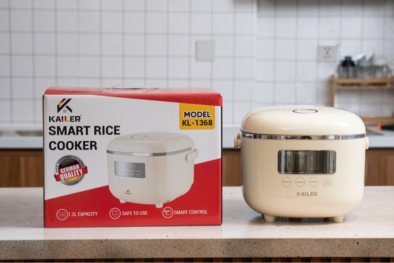 Nồi cơm điện Kailer lòng nồi vân tổ ong 1.2l, KL-1368