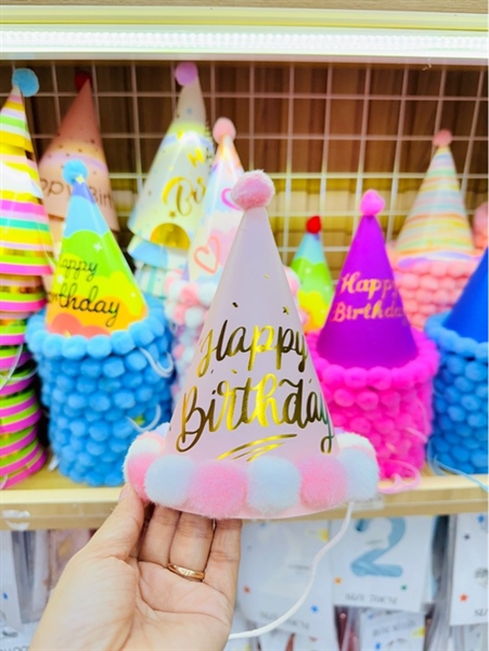 Nón Sinh Nhật Viền Len