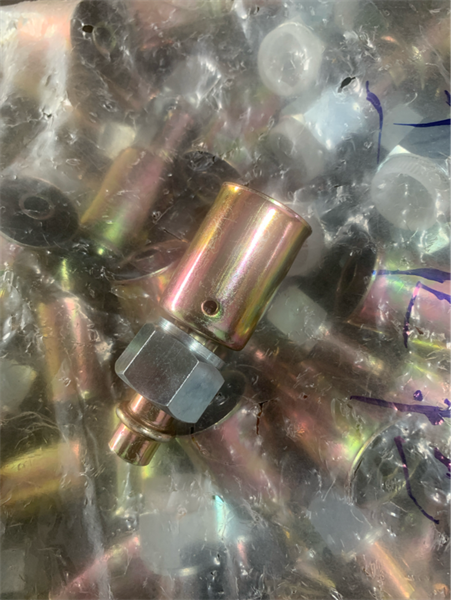 Co 4 sắt thẳng R12