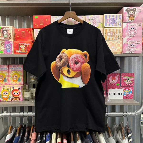 ADLV AC BEAR DONUT BABY FACE SHORT SLEEVE T-SHIRT - BLACK