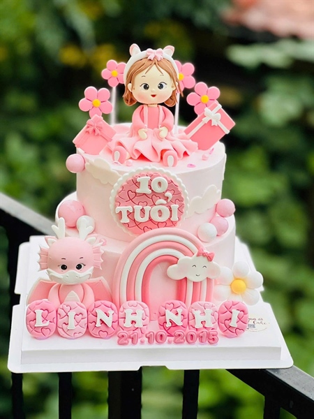 女の子とベビードラゴン(二段ケーキ)- Bé Gái Và Rồng Xinh (Hai Tầng)