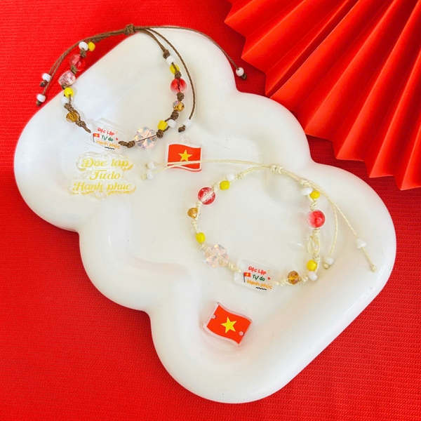 Vòng tay ALLIN D Chạm Việt