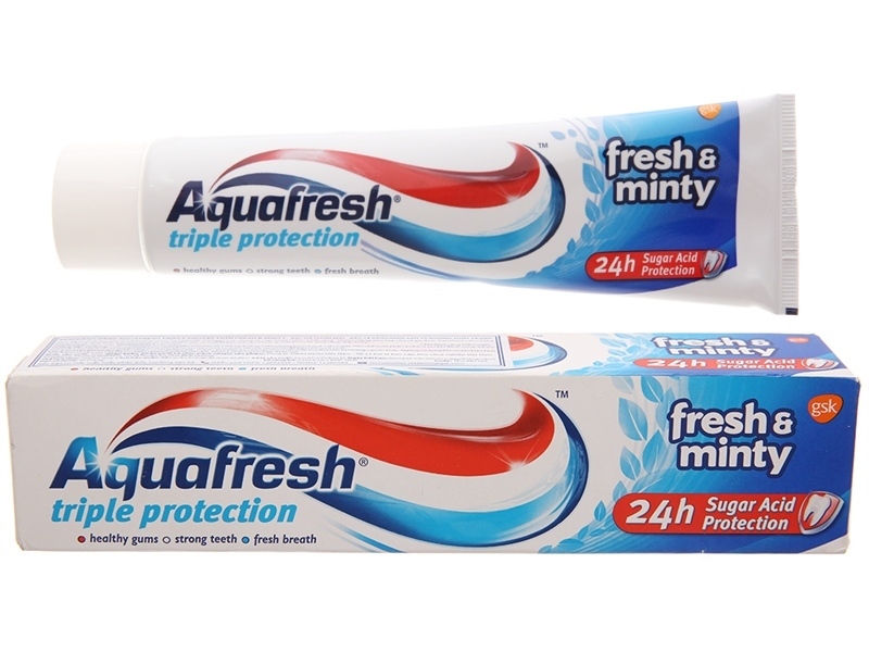 Kem đánh răng Aquafresh Fresh & Minty 100ml
