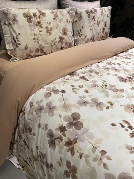 Bộ ga hoa nâu | Cotton satin sợi dài, chải mịn bằng gốm nhập khẩu từ Ý - Ga chần phủ