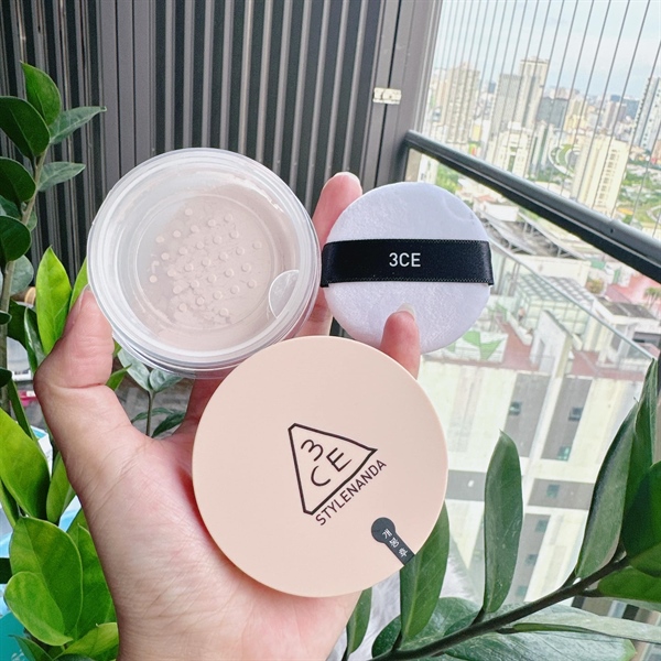 Phấn phủ bột 3CE - 001 Tone Sáng (VAT)