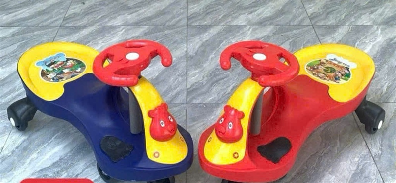 Xe lắc tên lửa hình gấu 003