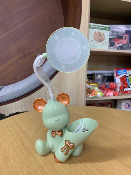 Đèn ngủ Bearbrick Desk Lamp DE15