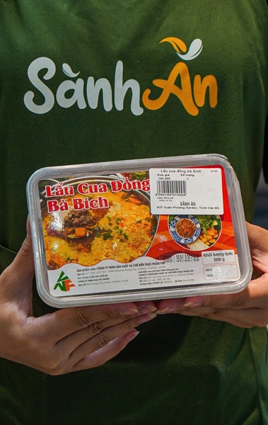 Lẩu cua đồng bà Bích