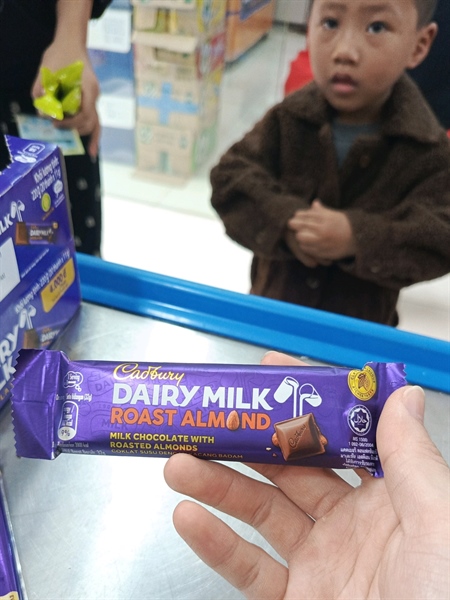 CDM Roast Almond 12x24x32G