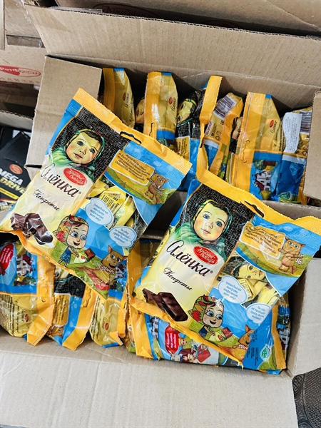 KN.Kẹo xốp Alenka 250g*10 gói/thùng