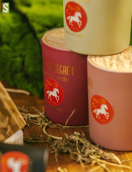 Nến Hoa Lu Legacy MUI TET 03-01-3oz