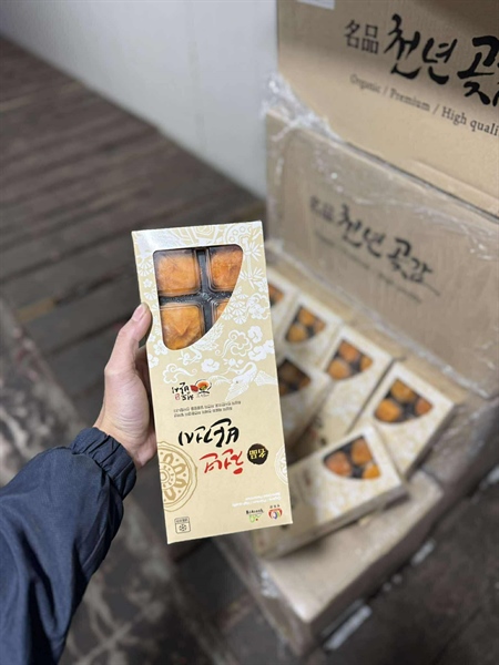 Quả Hồng sấy khô nguyên trái