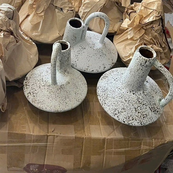 BÌNH ĐĨA BAY QUAI