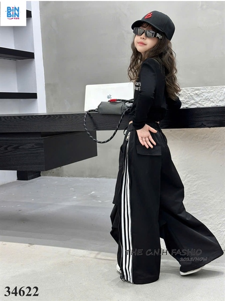 34622- Quần TH đen CB khóa kéo