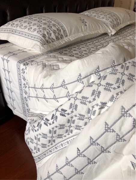 Bộ ga chần | Cotton tự nhiên, Chần thủ công "Tĩnh Bạch" - Thổ cẩm - Vỏ chăn chần 200x230 cm - JF11