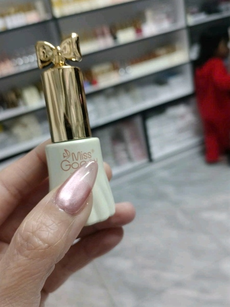 Mắt mèo cực quang hồng Miss Gooey 10ml