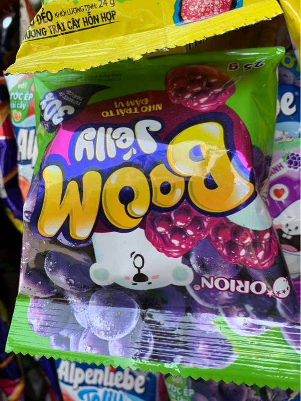 Kẹo dẻo Boom DÂY Nho 25G_6Y21/120 Gói