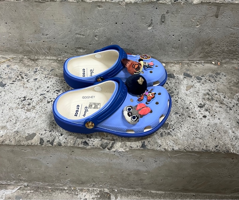 ZC - Dép Crocs Classic Clog Disney Zootopia