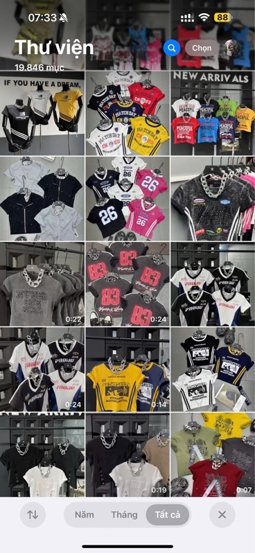 Top outlet tay ngắn YG 180