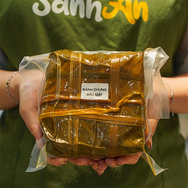 Bánh chưng gấc mật Lạng Sơn