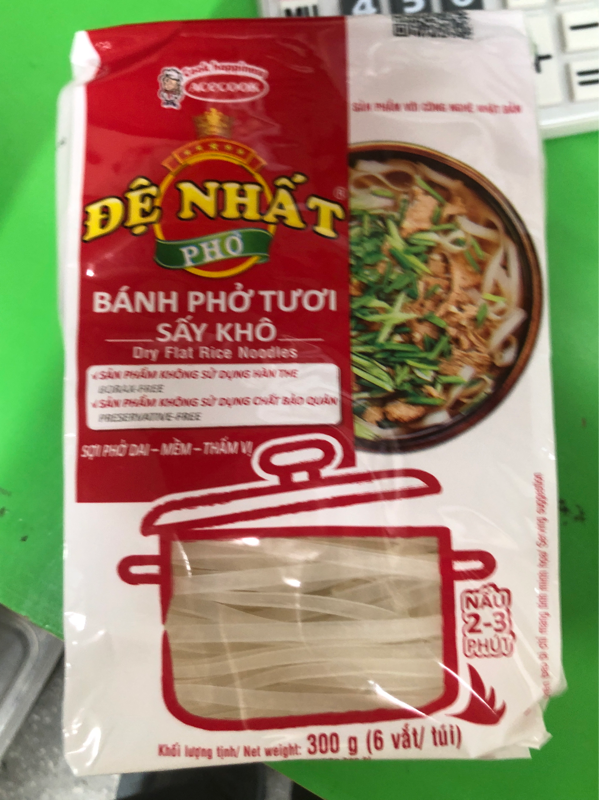 Bánh phở sấy khô