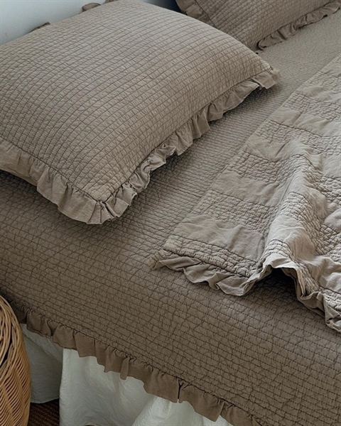 Bộ ga chần "Vân Yên" | Cotton 100% tự nhiên - Vỏ chăn 200x230 cm - Chần sọc nhỏ viền bèo - JF12.NAU