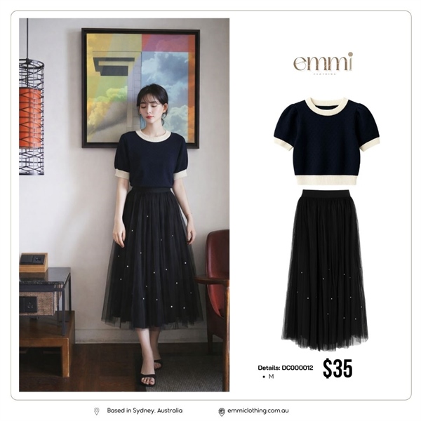 Classic Pleated Midi Skirt – Black