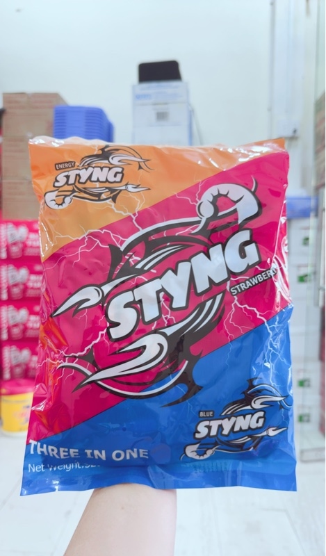 Bịch kẹo tăng lực Sting mix 3 vị 320g