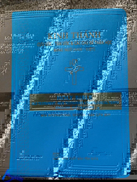 KINH THÁNH SONG NGỮ ANH - VIỆT (NIV-2011)