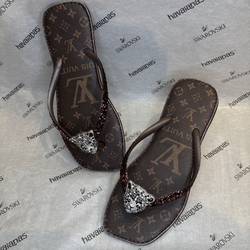 CUSTOM VUÔNG LV LOGO LỚN SOCOLA KIM TUYẾN SỢI +