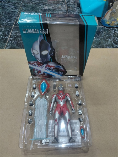 Mua bán (2ND, TRÓC SƠN) SHF ULTRAMAN RIBUT