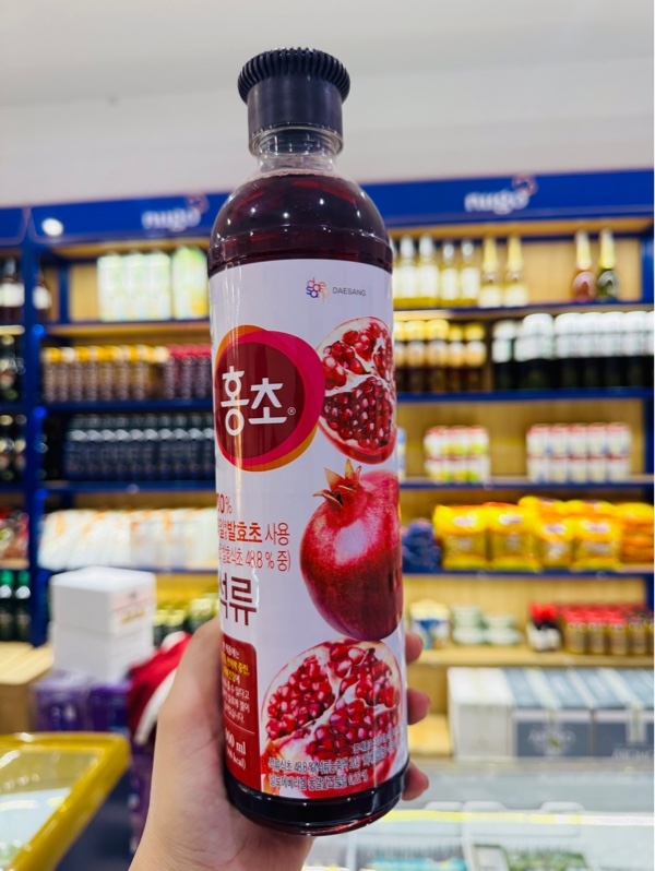 Nước giấm Hongcho Hàn vị Lựu 900ml