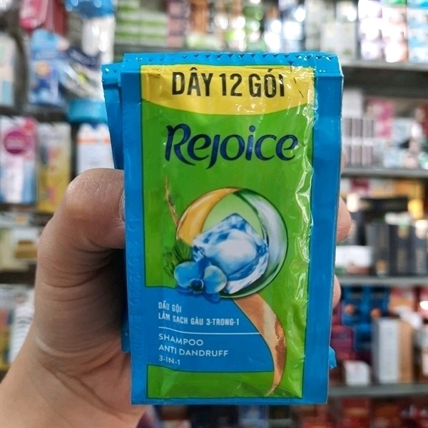 Dầu gội Rejoice làm sạch gàu 3IN1 10 gói 5.8ml