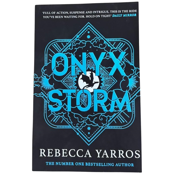 Onyx Storm [Paperback - Rebecca Yarros