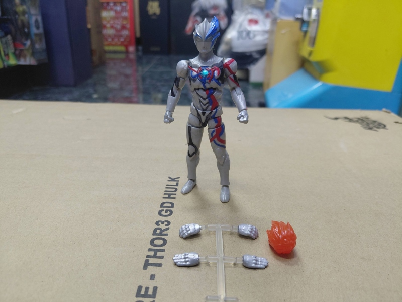 Mua bán (NO BOX) CHODO ULTRAMAN BLAZAR
