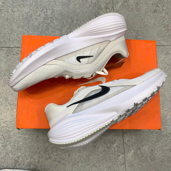 Nike Downshifter 14 - White/Black-Platinum Tint