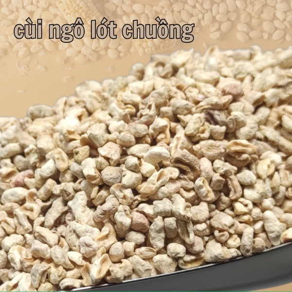 Cùi ngô lót chuồng